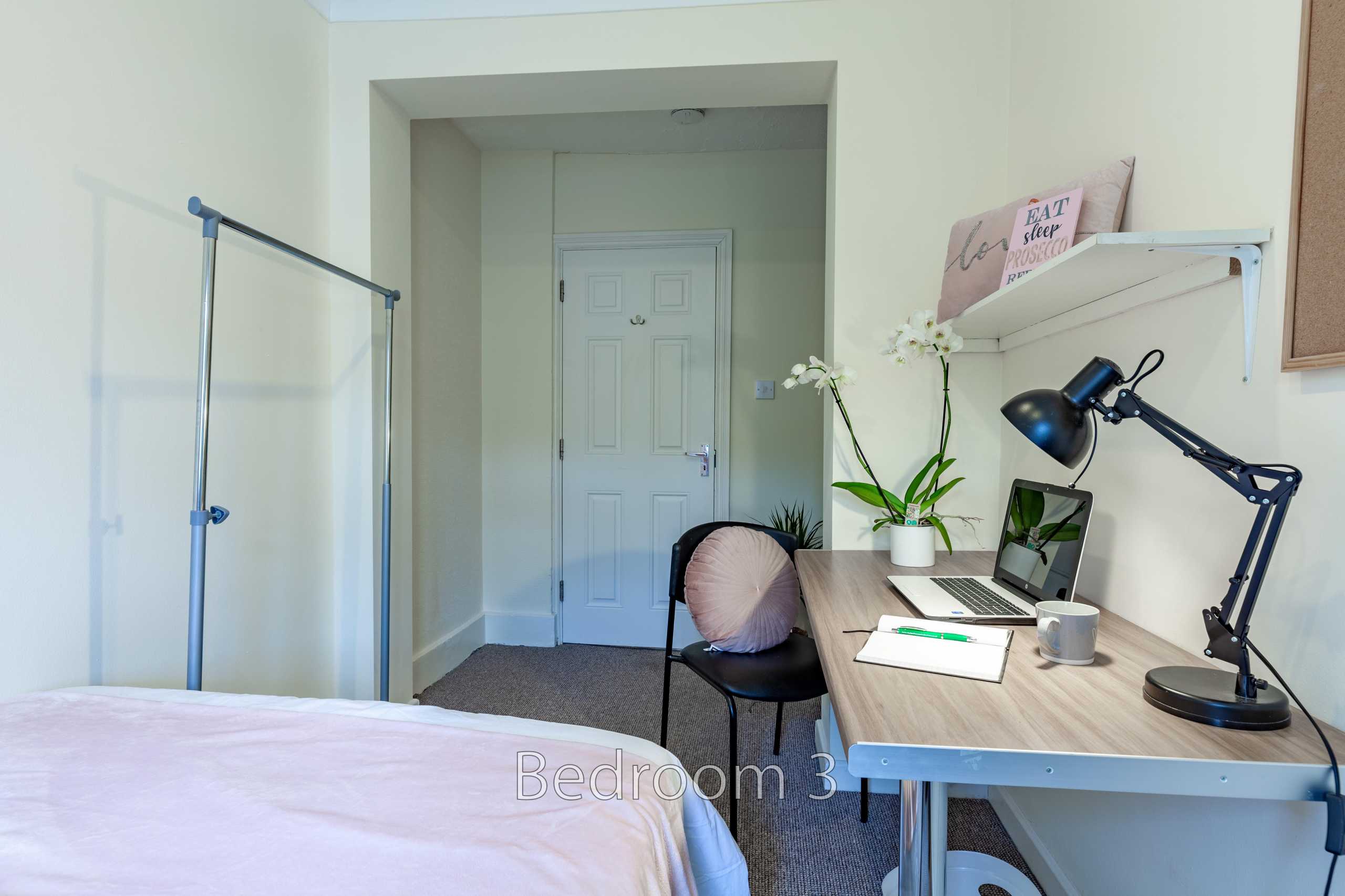 Room 4