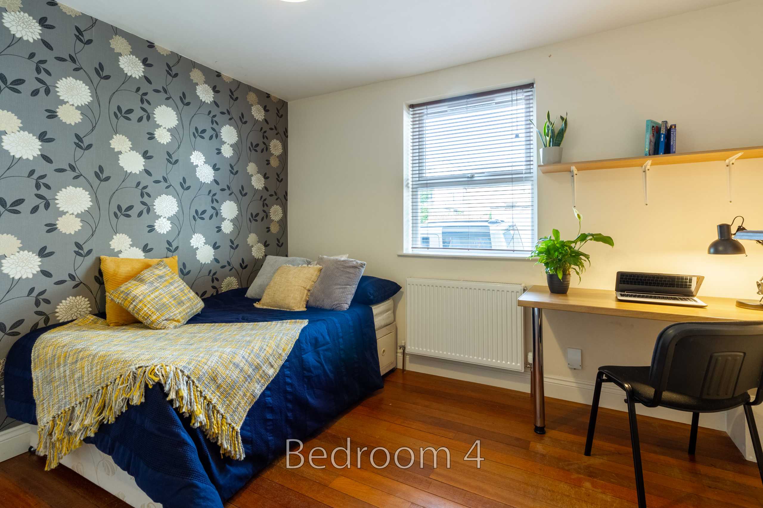 Room 4