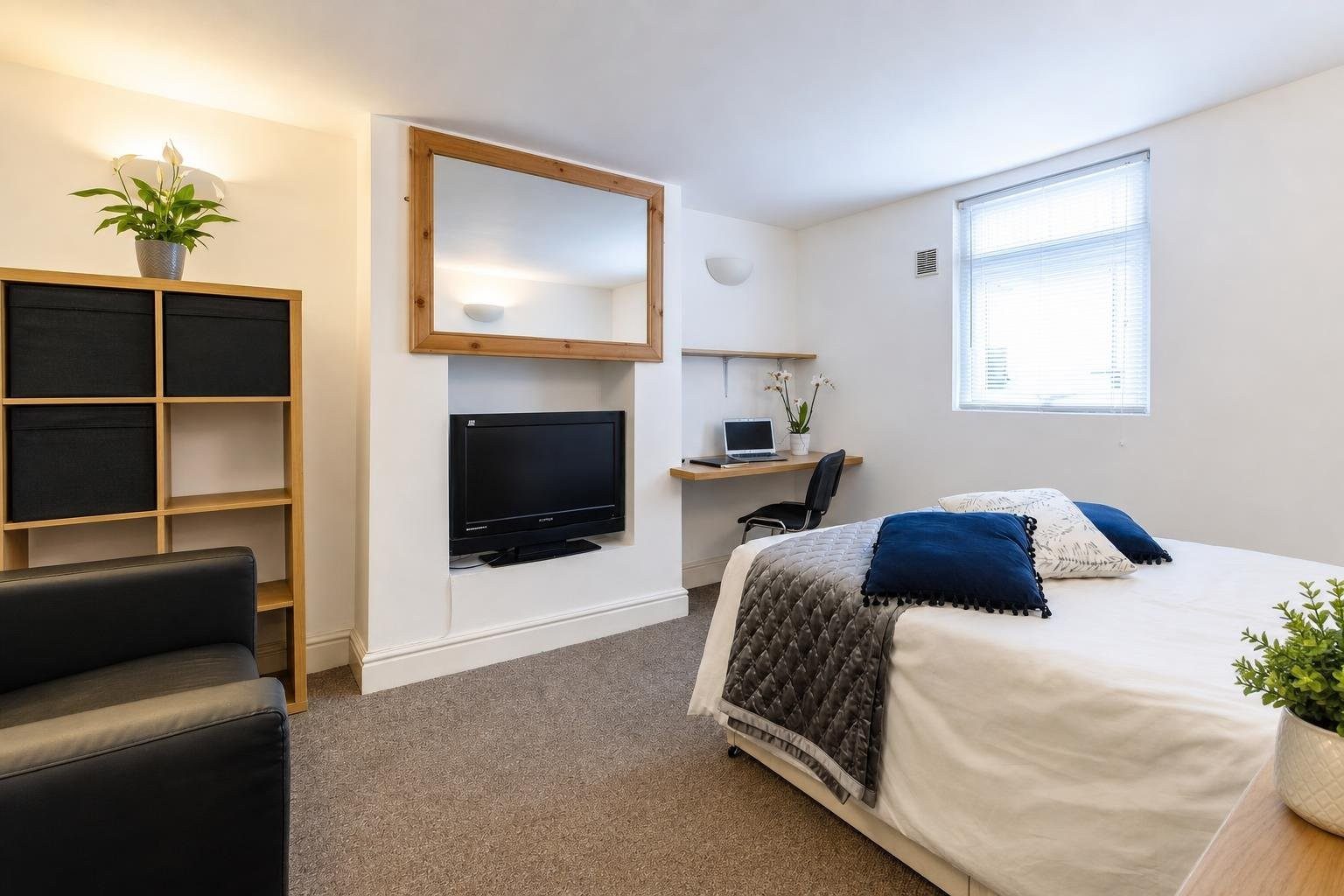 Room 1