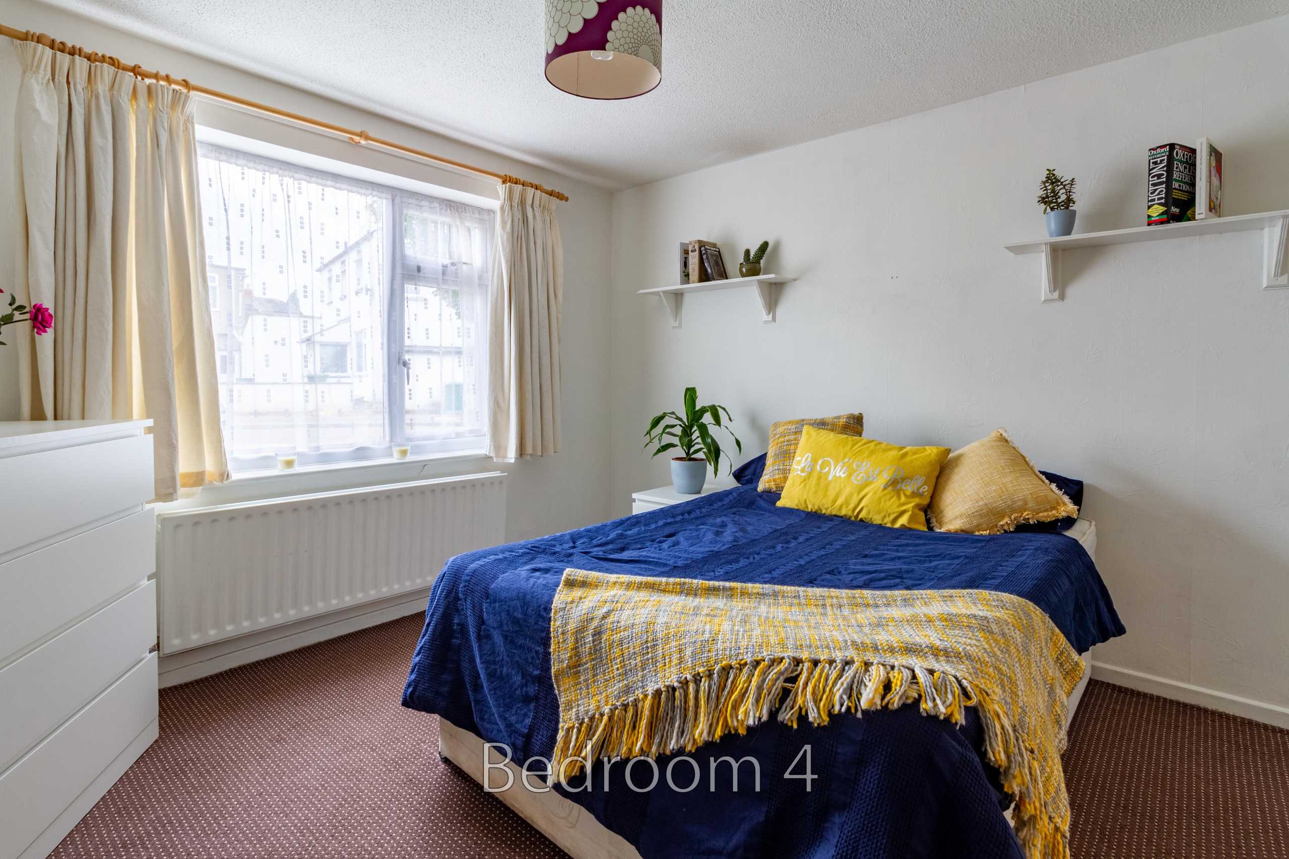 Room 4