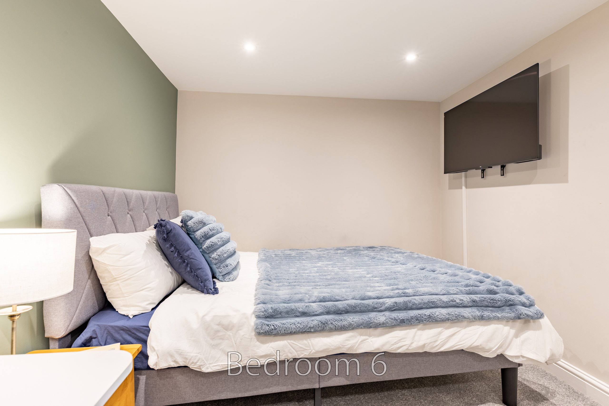 Room 6