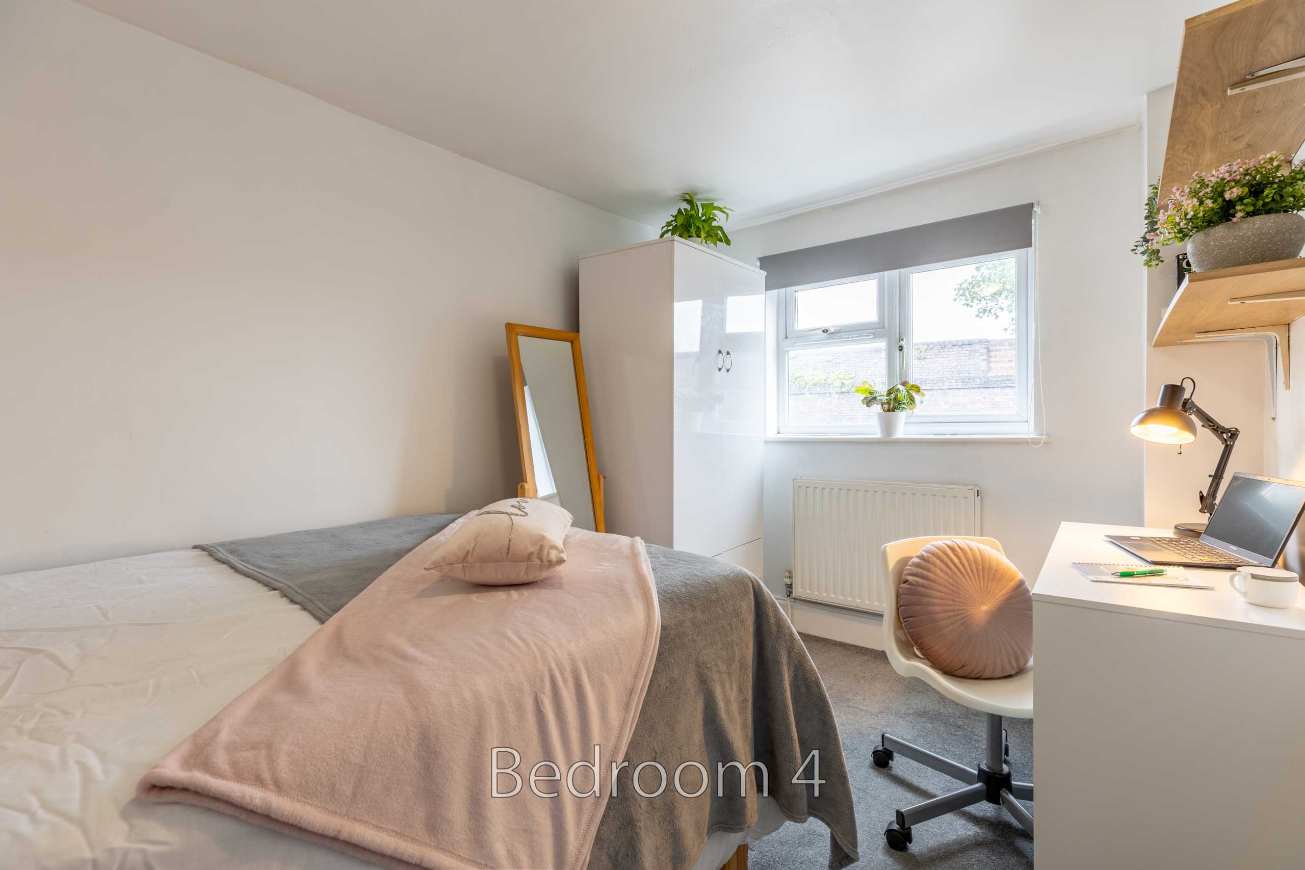 Room 4